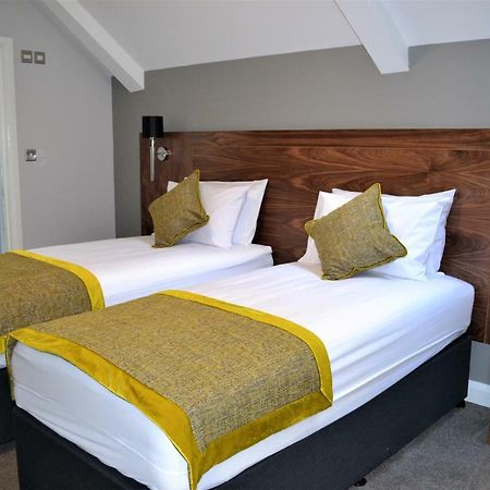 New Park Hotel カーマーゼン エクステリア 写真